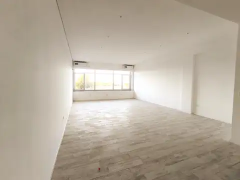 Oficina en Venta en Ciudad De Tigre, USD 119.000