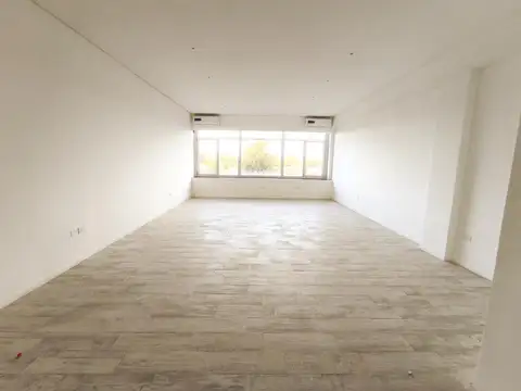 Av. Sta. María de las Conchas 6019 Tigre, Buenos Aires, Argentina