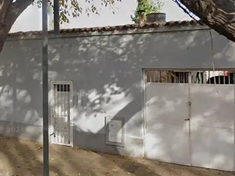VENTA CASA CUARTA SECCIÓN CIUDAD MENDOZA