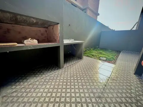 Depto Tipo Casa en Venta en Ituzaingo, USD 135.000