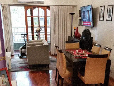 Av De Los Incas 5400, Piso 1