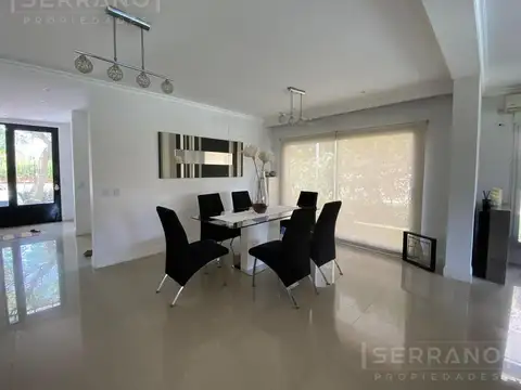 Casa en Venta al Este