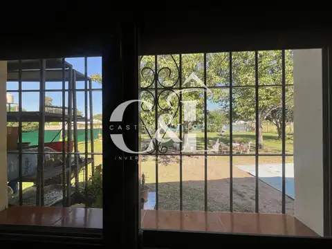 Casa 6 ambientes con 1 baño