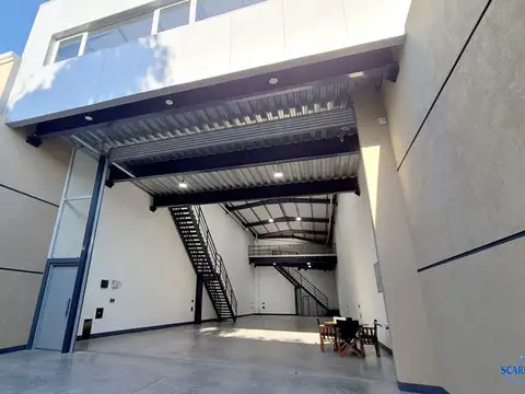 Galpon en Venta en Villa Lynch, USD 525.000