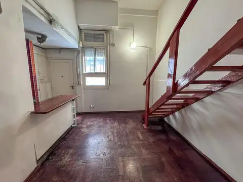 Depto Tipo Casa en Venta de 2 ambientes