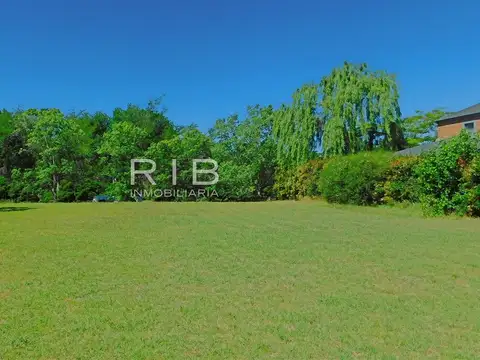 Terreno en Venta 25  mts Frente