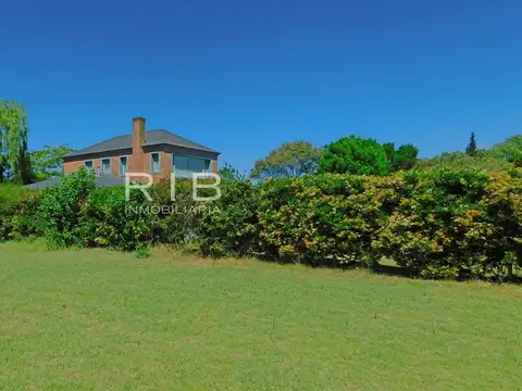 Terreno en Venta 50  mts Fondo