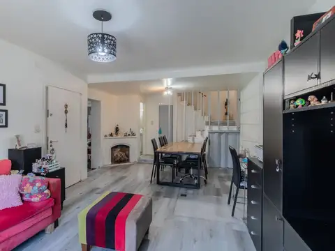 Depto Tipo Casa en Venta de 2 dormitorios