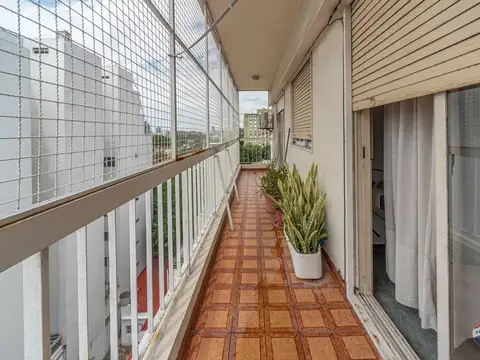 Departamento 3 ambientes con 2 baños