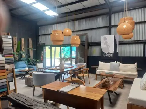 VENTA LOCAL TIPO GALPÓN COLECTORA PANAMERICANA