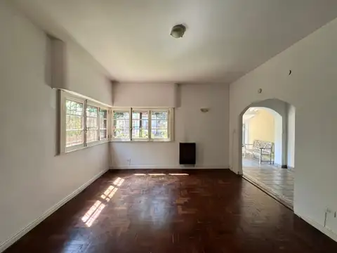 Depto Tipo Casa en Venta con 1 cocheras