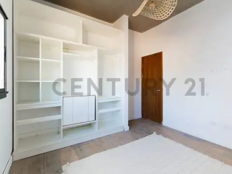 3 AMBIENTES AMPLIO CON PARRILLA HURLINGHAM