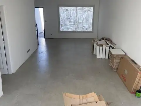 Casa en Venta en Olivos, USD 220.000