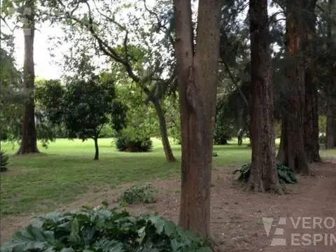 Terreno en Villa Gobernador Udaondo