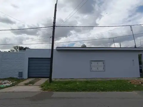 Casa en Venta en Berazategui, USD 80.000