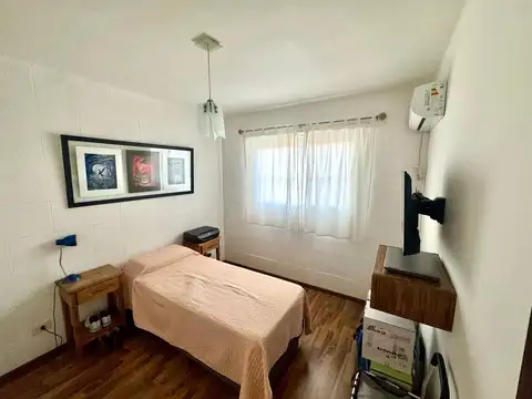 Chacabuco 1369 , Piso 1