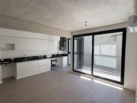 DEPARTAMENTO - ALQUILER - COLEGIALES - C/FRENTE - 3 AMB - BALCON - BAULERA