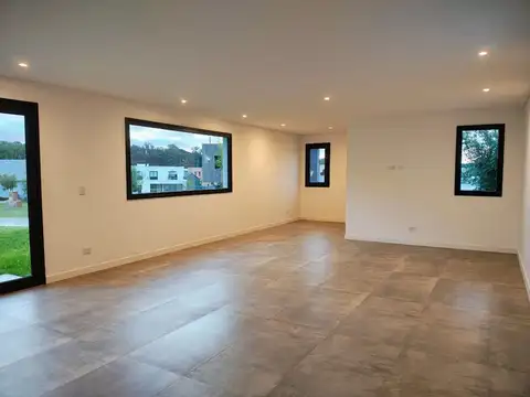Casa en Venta 1 año