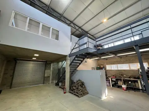 Galpon en Venta en El Talar, USD 278.000