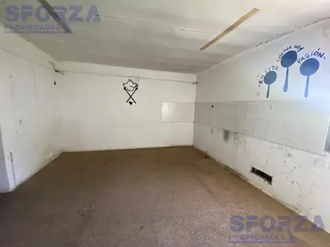 Galpon en Alquiler 43  mts Fondo