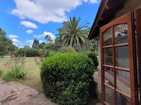 Casa en Venta con 10 cocheras