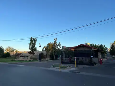 Terreno en Venta en Villa Nueva De Guaymallen, USD 70.000