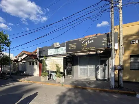Venta de  locales Comerciales y departamentos en el Centro de General Rodriguez