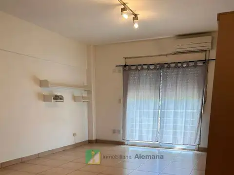 Departamento en Alquiler en Villa Ballester, $ 465.000