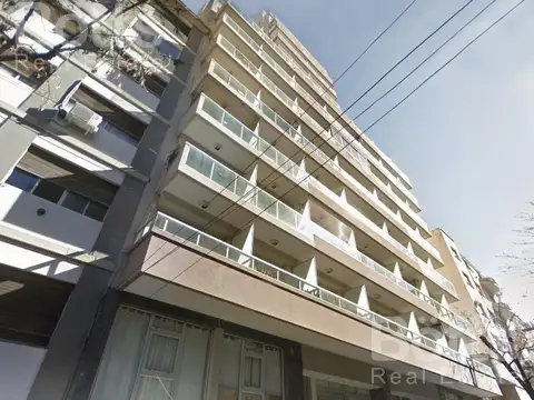 Venta Garage Comercial en Belgrano (a metros de Subte Juramento)