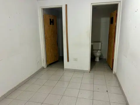 VENTA - GALPON EN BARRIO VILLA JARDIN