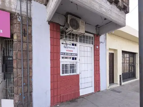 Local - Venta - Argentina, Lanús - AV. REMEDIOS DE ESCALADA 2697