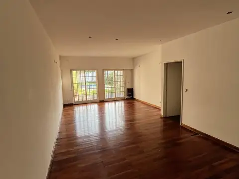 Casa en Venta en La Lucila-Vias/Maipu, USD 525.000