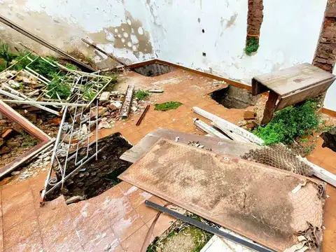 Terreno en Venta en Parque Chacabuco, USD 79.000