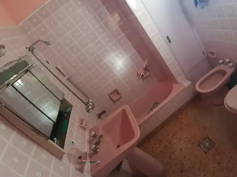 Depto Tipo Casa en Venta 45 años