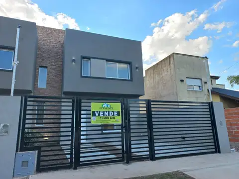 Dúplex a estrenar en venta, General Las Heras