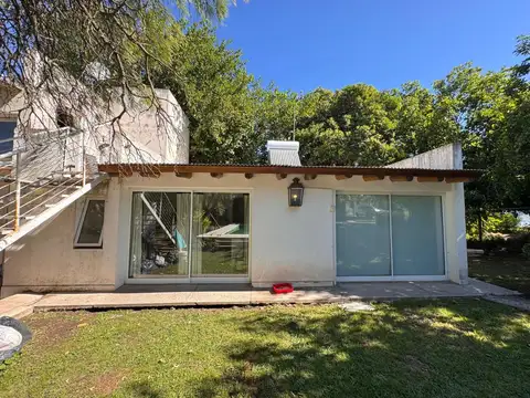 Casa en Venta en Villa Catalina, USD 135.000