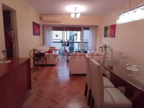 Departamento en Venta de 4 dormitorios