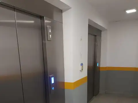 Cochera  TRIBUNALES   - Macrocentro