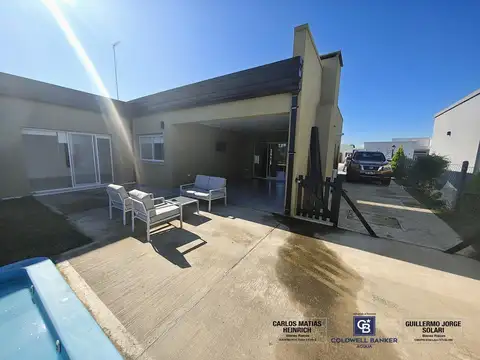 Venta de Casa 5 ambientes en Barrio San Ramón, Pilar del Este