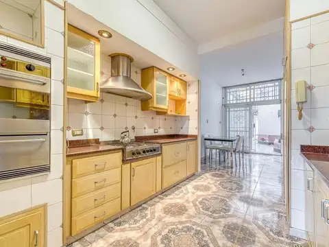 Avenida La Plata 2500