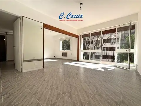 Emilio Lamarca 2100, Piso 1