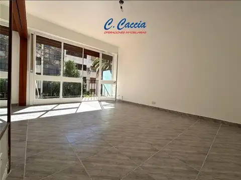 Departamento en Venta en Villa del Parque, USD 110.000