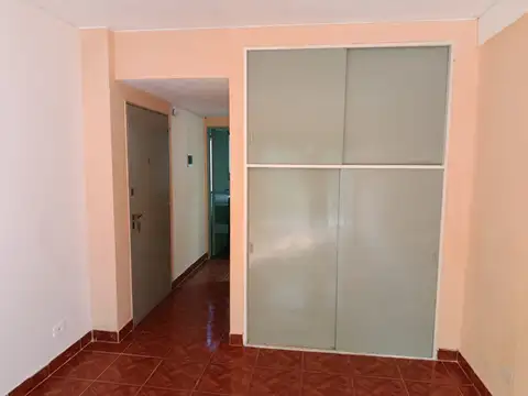 Departamento en Alquiler en Recoleta, $ 550.000