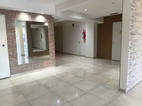 Departamento en Alquiler en Villa Real, $ 650.000