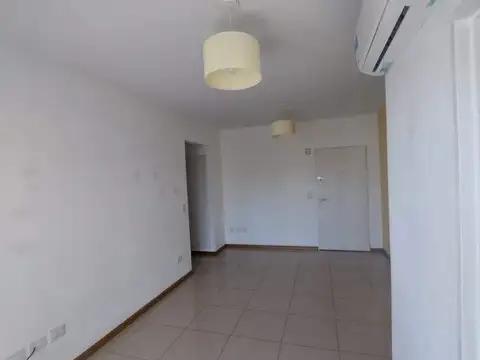 Departamento en Alquiler en Villa Santa Rita, $ 700.000