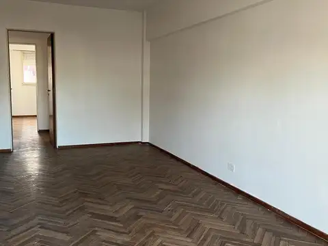 ALQUILER--- DEPARTAMENTO  2 dormitorios--Mendoza al 2000