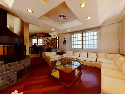 VENTA CASA LAS PRADERAS DE LUJAN APTO CREDITO