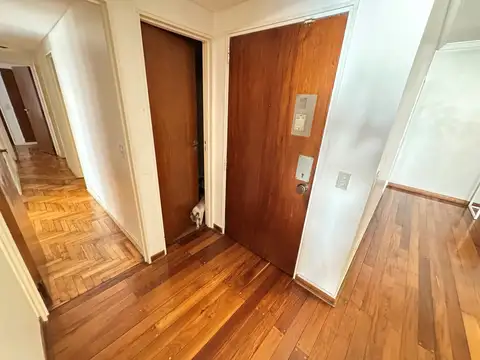 Departamento 4 ambientes con 4 baños