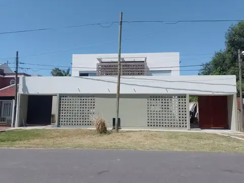 En Venta Dúplex 2 dormi, cochera  a estrenar.