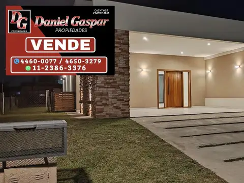 VENTA – CASA 5 AMBIENTES C/PISCINA - EXCELENTE – ZONA PRIVILEGIADA